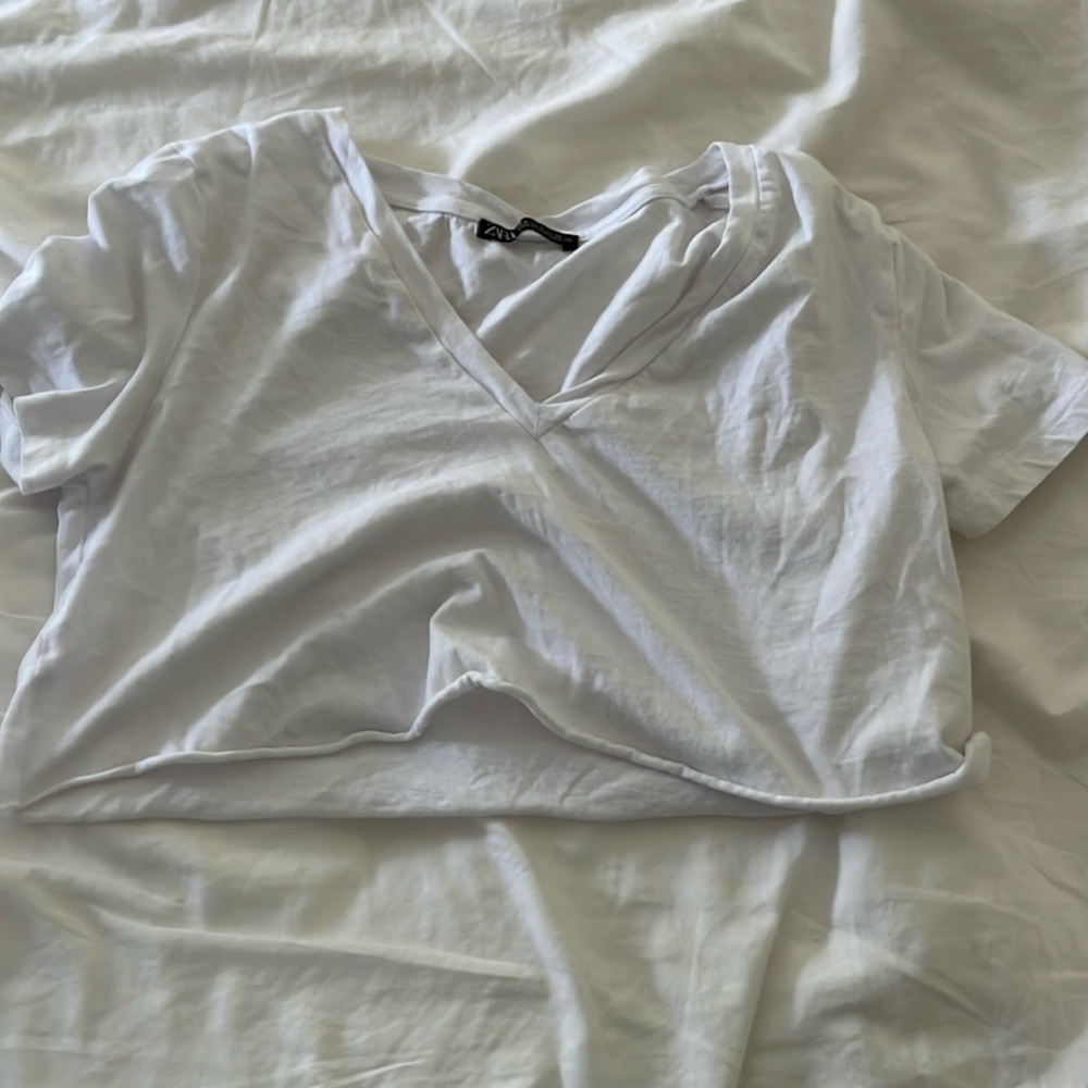 ZARA basic cropped white tee